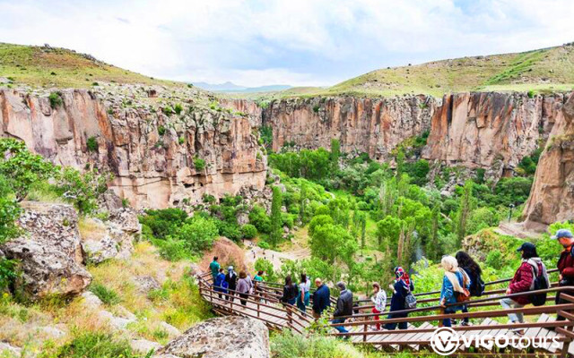Kapadokya Yeşil Tur: Yer Altı Şehirleri ve Ihlara Vadisi