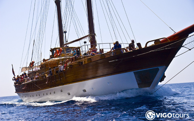 Kemer: Exclusive yacht cruise at the Kemer bays