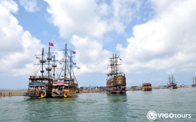 Manavgat Boat Trip & Bazaar Tour from Belek Hotels