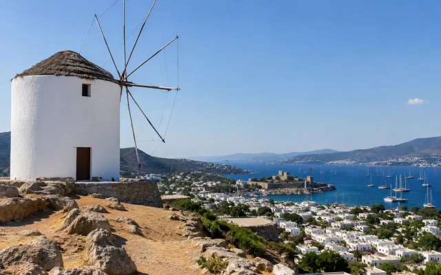Yarım Gün Bodrum Şehir Turu ve Salı Pazarı